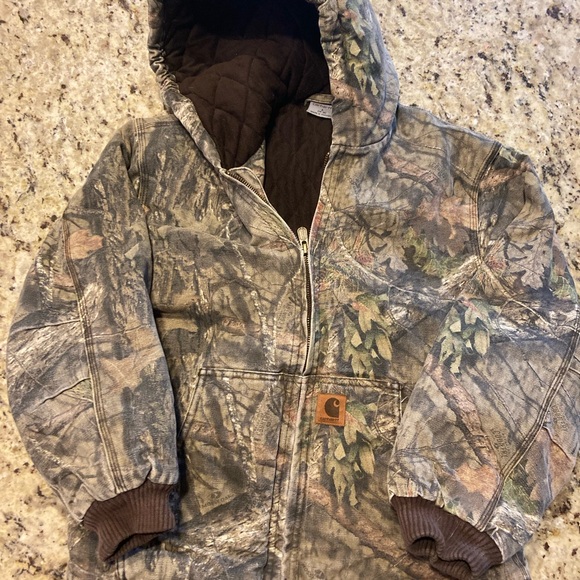 Boys Carhartt coat - Picture 2 of 4